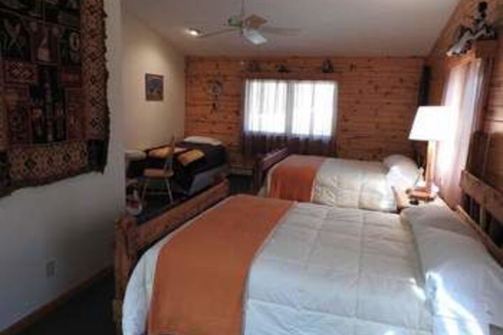 Room 12 of 33