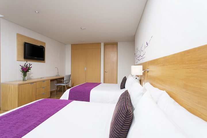 Room 13 of 87
