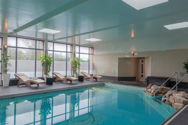 Pool 46 of 143