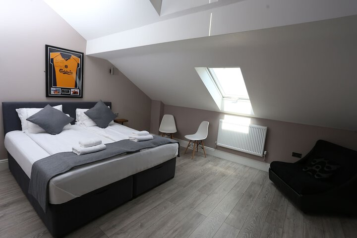 Room 26 of 141