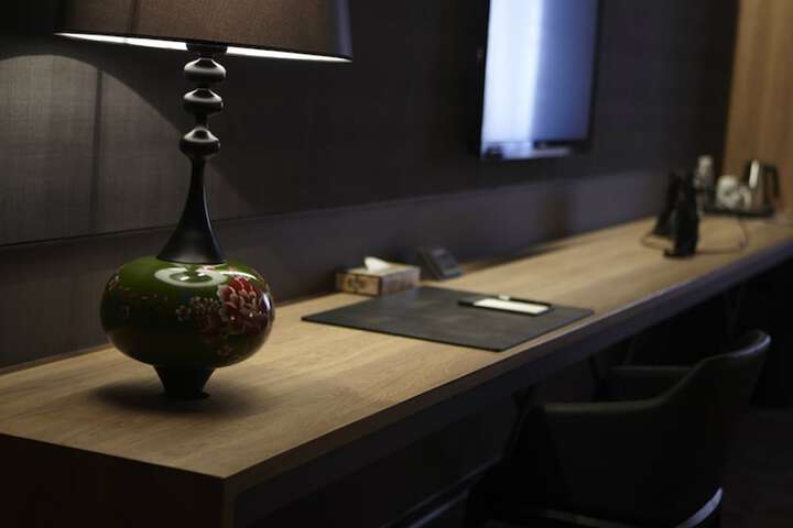 Room 8 of 41