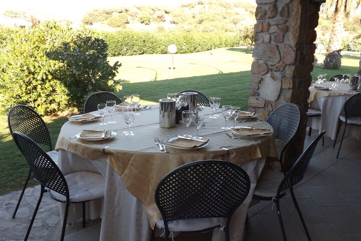 Dining 57 of 79