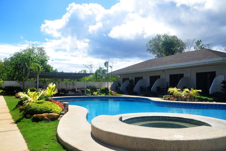 Image of Alona de Tropicana Resort