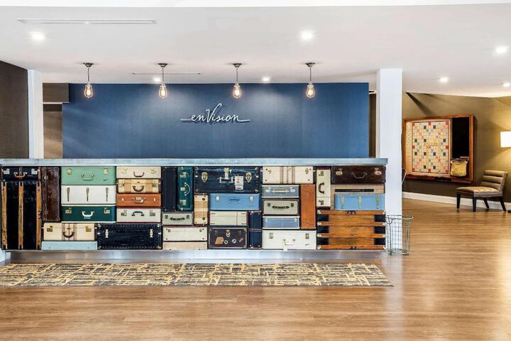 Hotel Interior 6 of 36