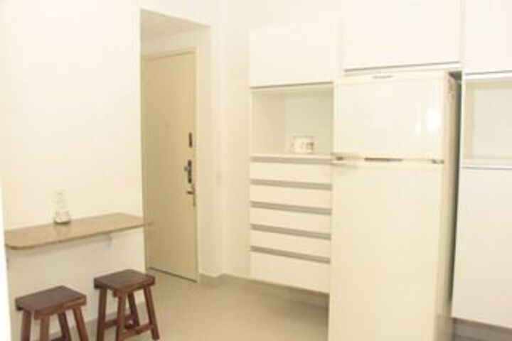 Room 35 of 38