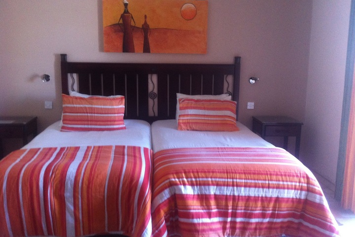 Room 5 of 35