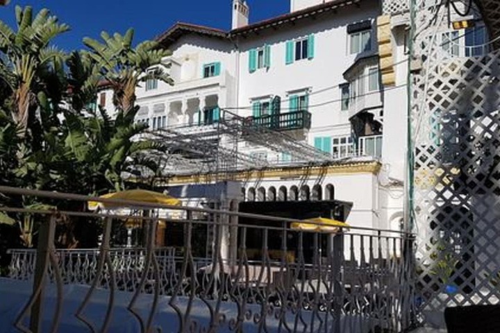 Hotel 44 of 46