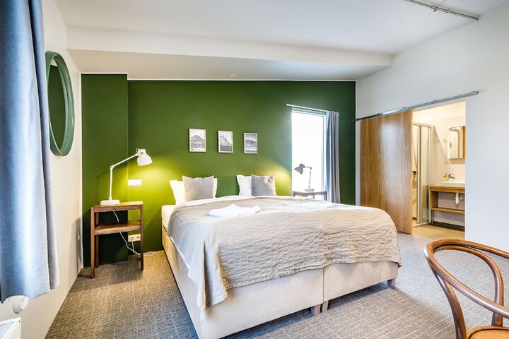 Room 19 of 29