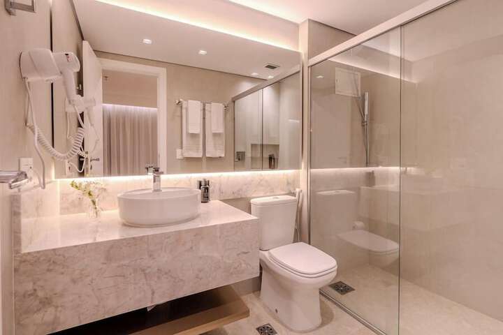 Clean Restrooms