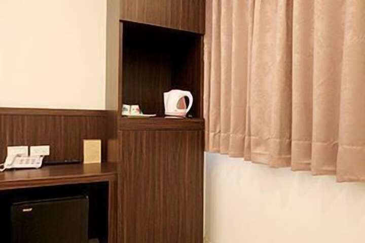 Room 35 of 51