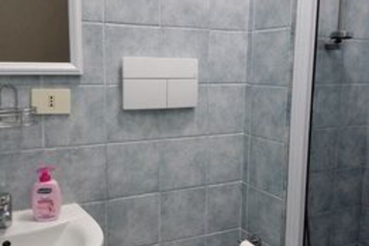 Room 3 of 12