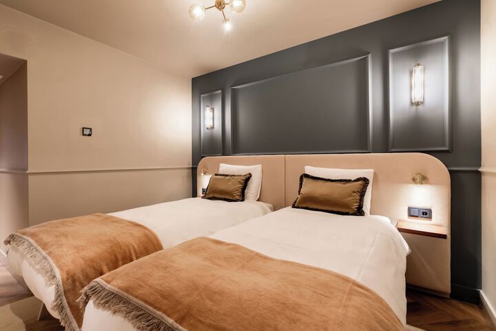 Room 29 of 54