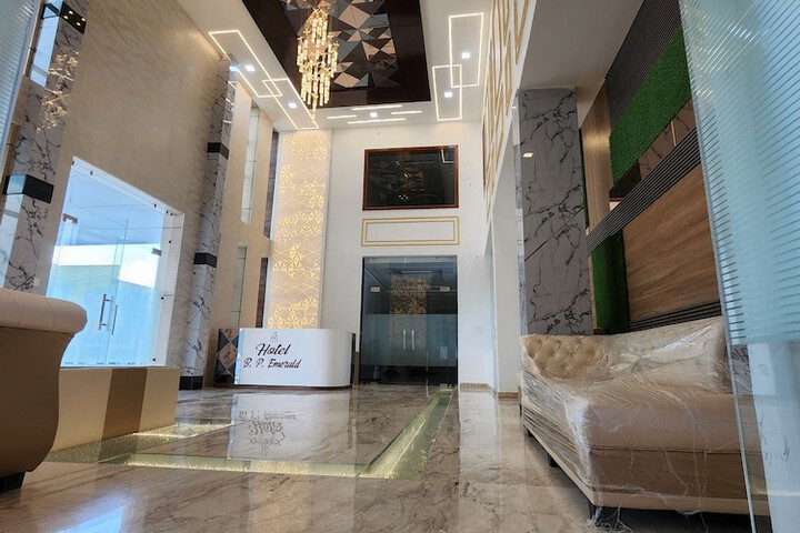 Hotel Interior 6 of 20