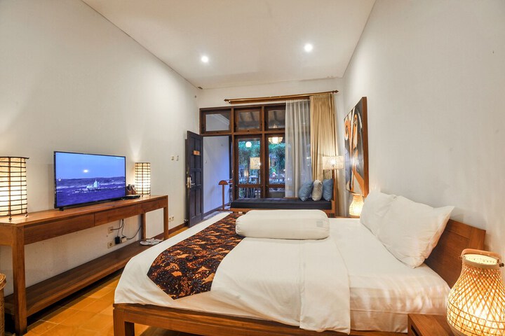 Room 5 of 24