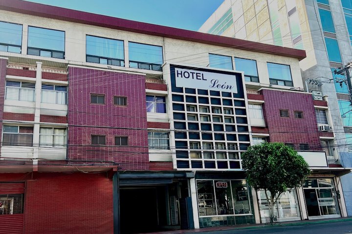 Hotel 20 of 20