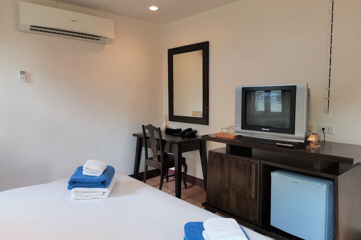 Room 26 of 60