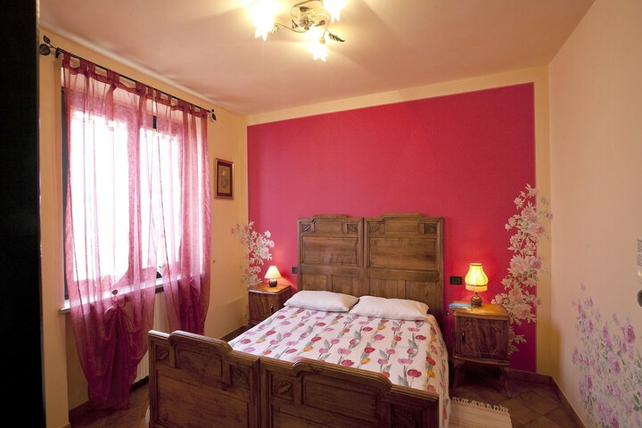 Room 3 of 46