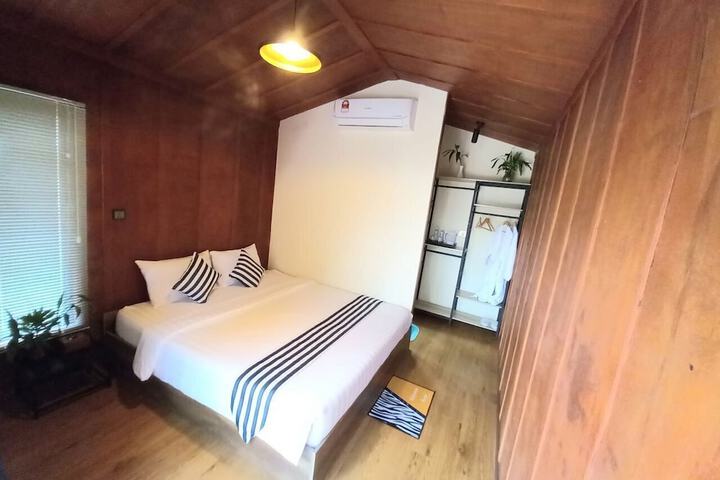 Room 64 of 161