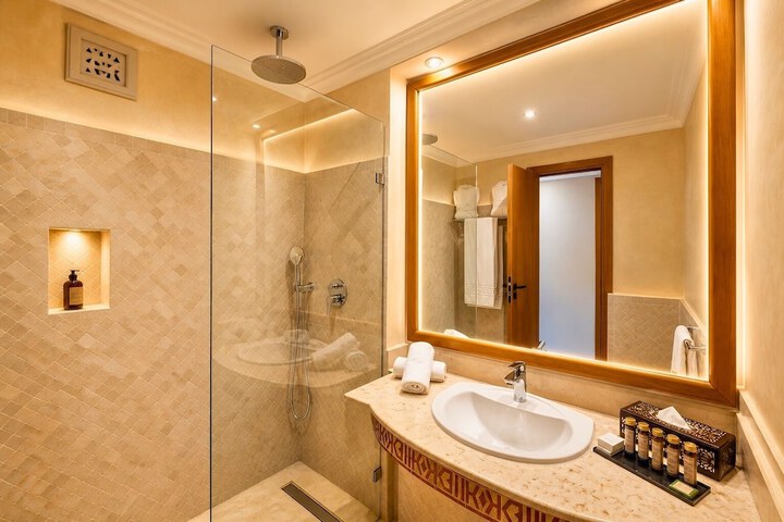 Bath Photo