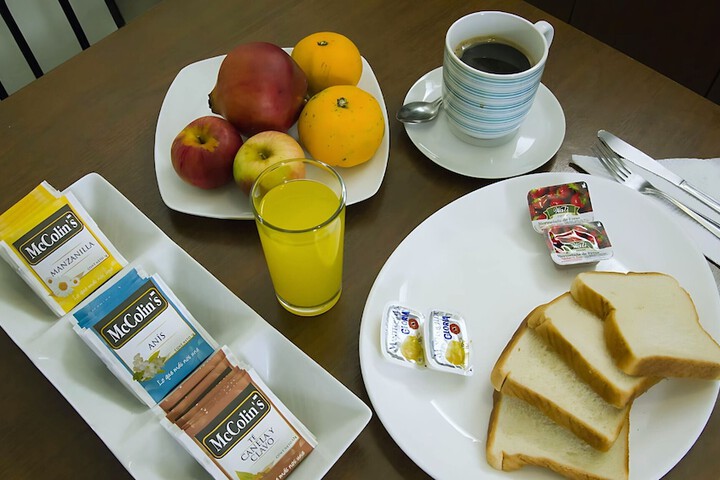 Breakfast/Coffee Service 4 of 13