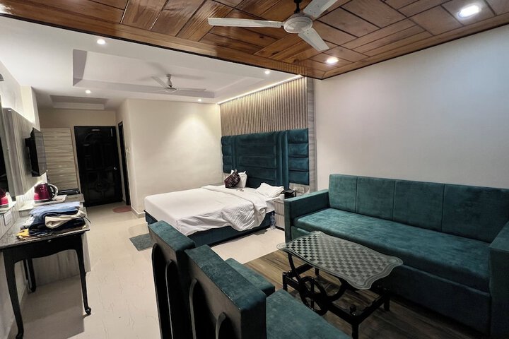 Room 21 of 78