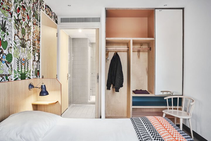 Room 36 of 71