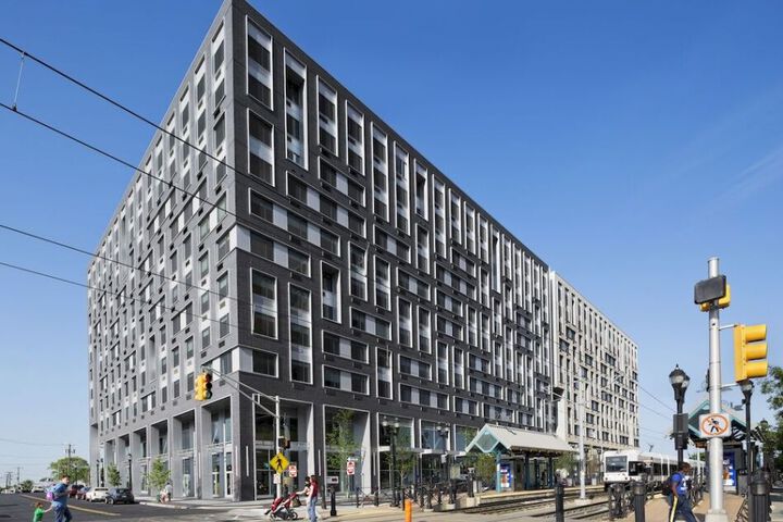 Exterior of PARK AVE SUITES