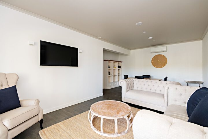 Room 15 of 60