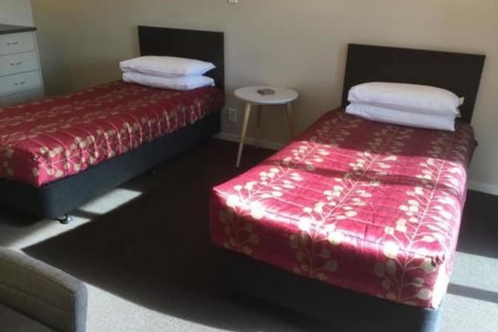 Room 20 of 34