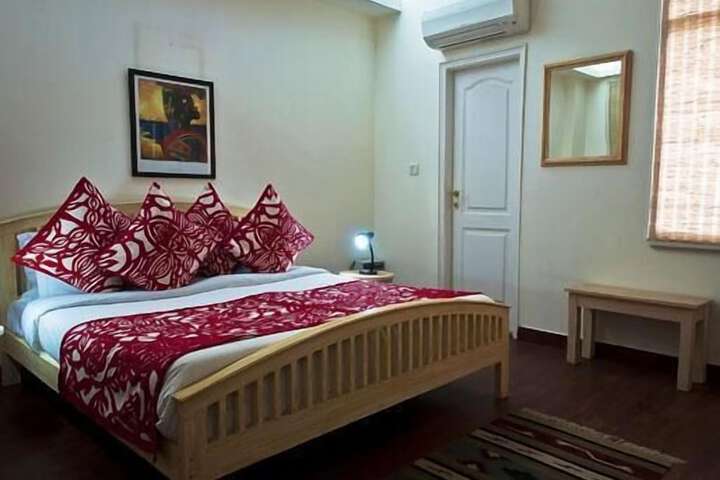 Room 15 of 24