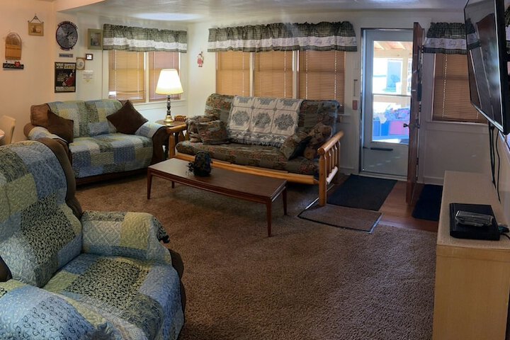 Room 21 of 36