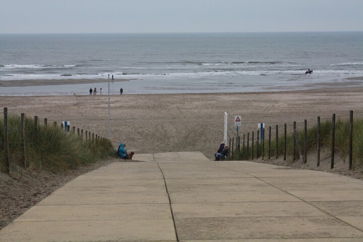 Beach 34 of 37