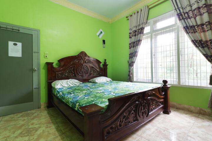 Room 7 of 56
