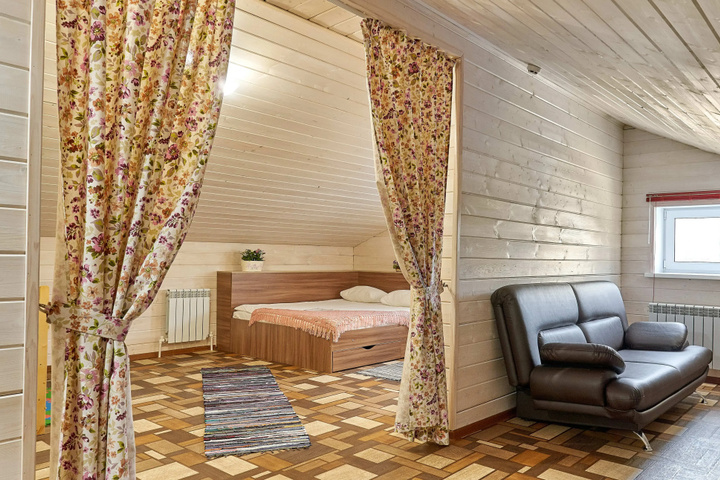Room 21 of 30