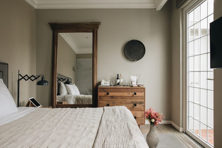 Room 32 of 110
