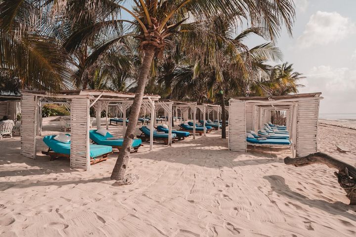 Beach 112 of 136