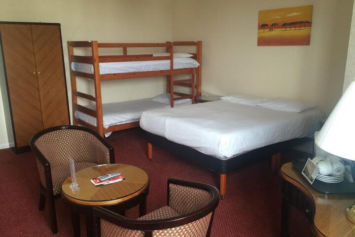 Room 22 of 54