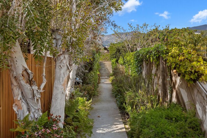 Property Grounds 24 of 35