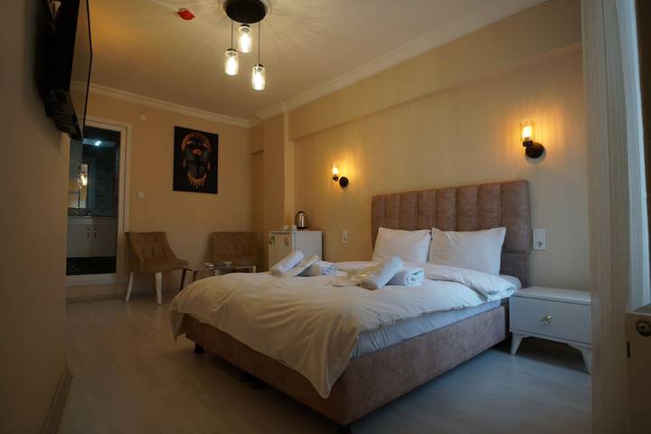 Room 26 of 54