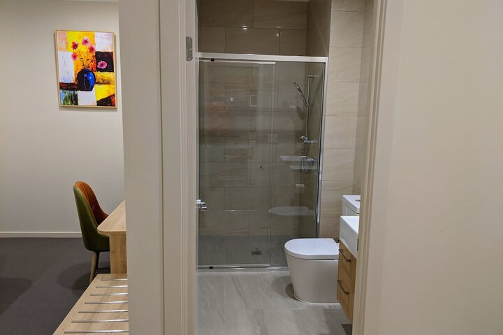 Room 52 of 73