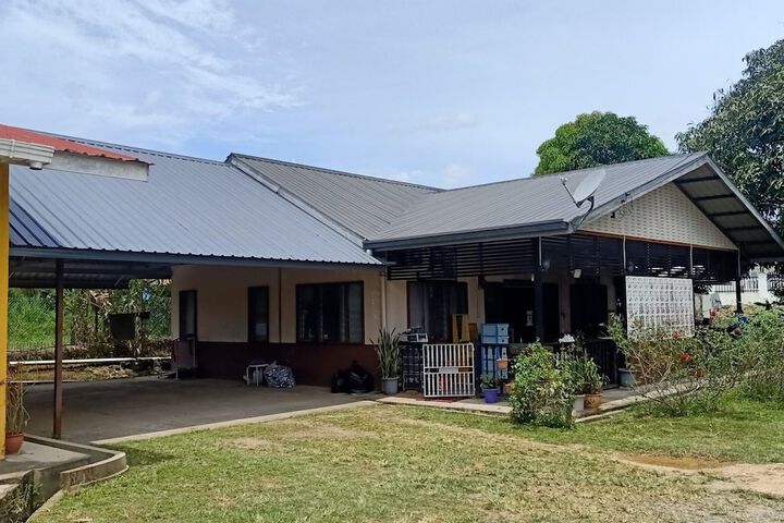 OYO Home 90371 Home Valley Homestay Tambunan