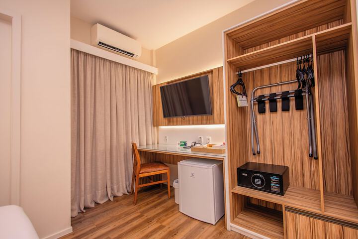 Room 20 of 57