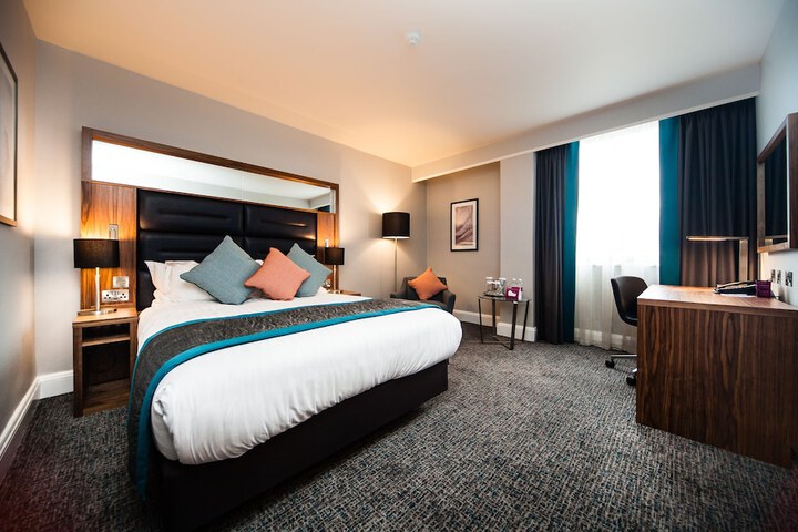 Room 10 of 70