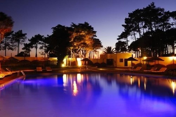 Pools & Facilities