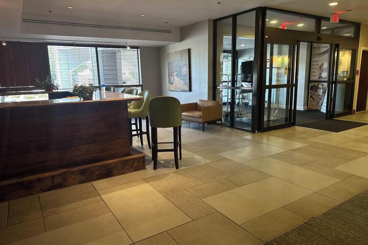 Guest Lobby