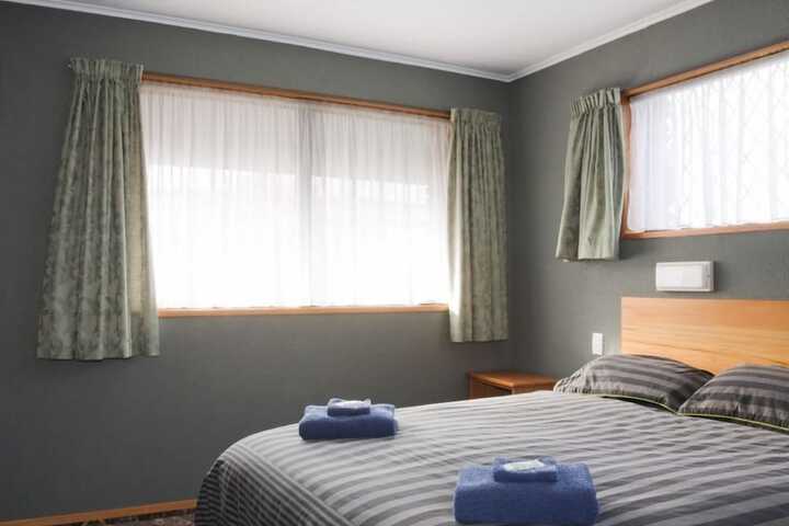 Room 9 of 64