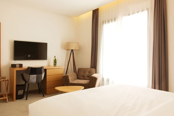 Room 4 of 57
