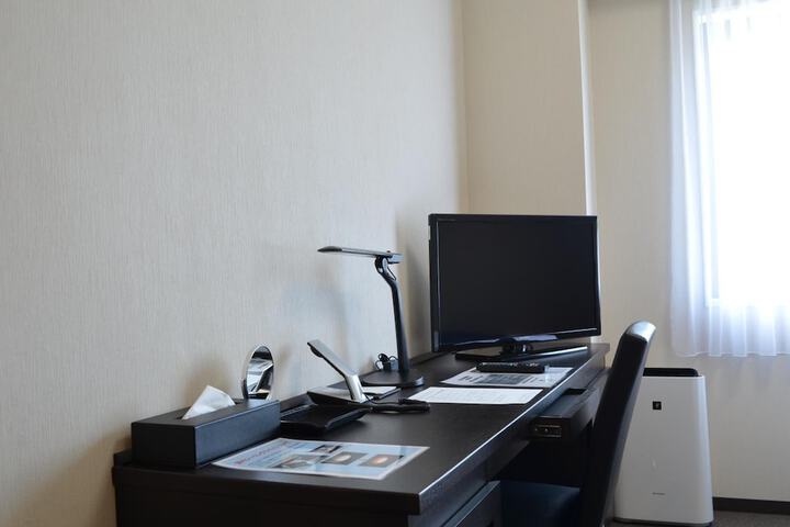 Room 13 of 31