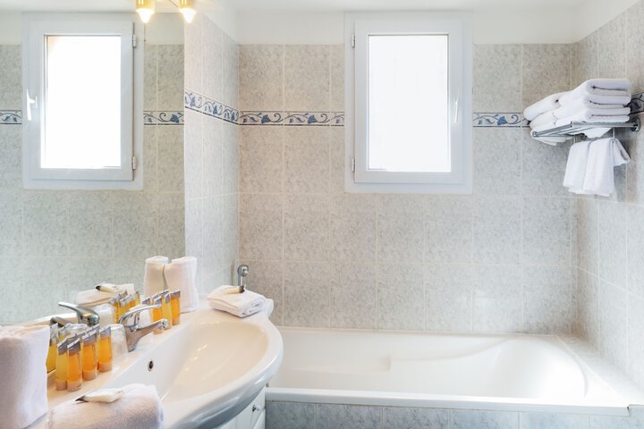 Bathroom Interior Photo