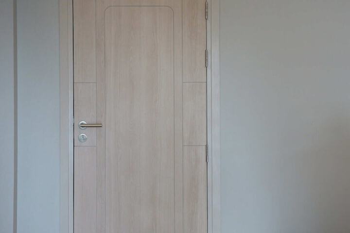 Room 97 of 212